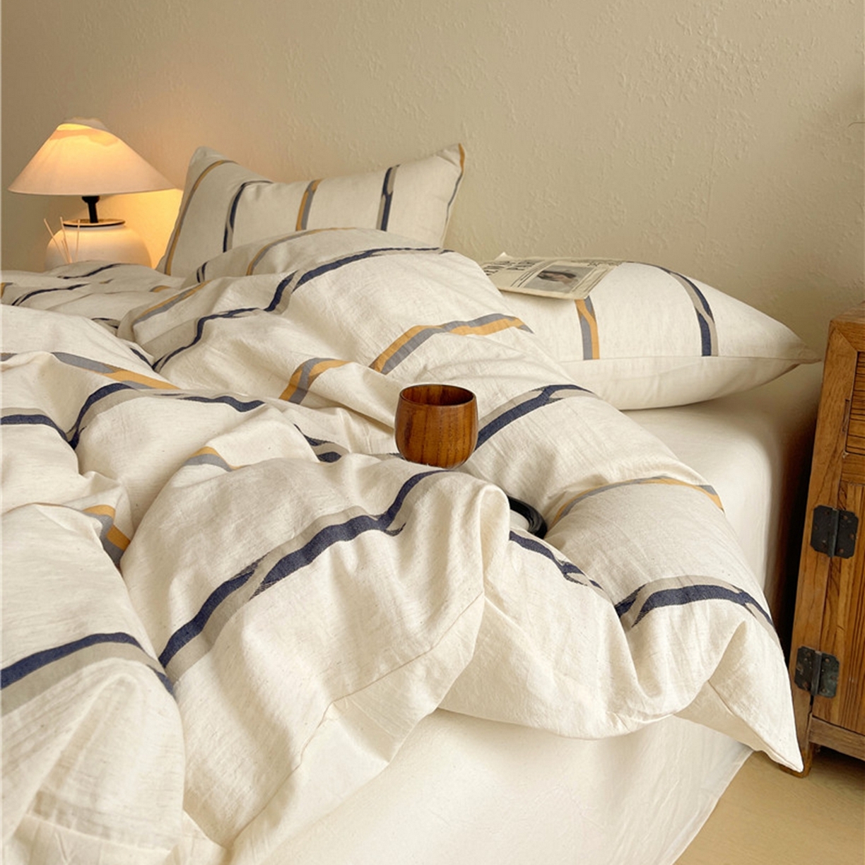 91家纺网 家纺一手货源 找家纺 琪格格纺织 2026新款A类棉麻亚麻侘寂风条纹提花四件套-平行线系列 平行线 咖条