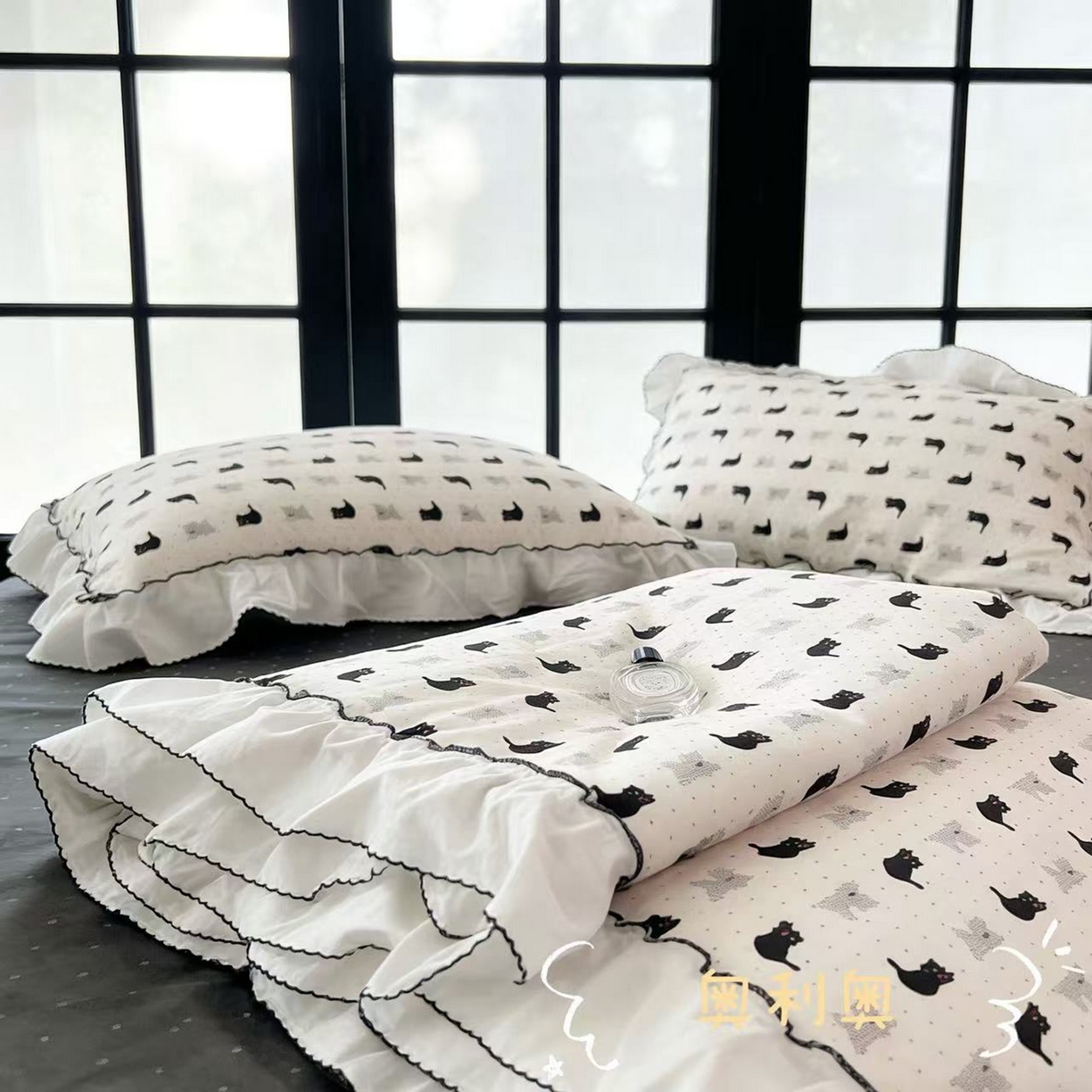 91家纺网 家纺一手货源 找家纺 荣轩家居 2026新款三丽鸥正版授权韩式小月牙边全棉纯棉双层纱四件套（铺床版） 甜心萝莉