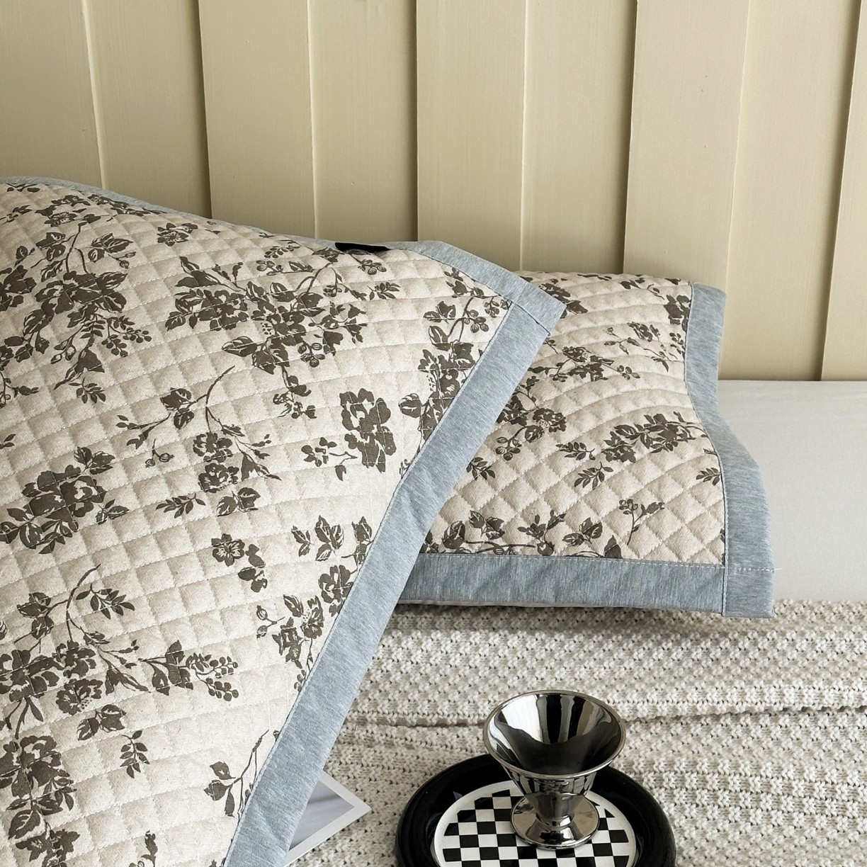 91家纺网 家纺一手货源 找家纺 凌云家纺 2026新款复古棉麻老粗布夹棉枕巾 暗香