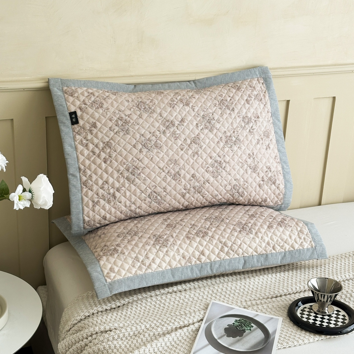 91家纺网 家纺一手货源 找家纺 凌云家纺 2026新款复古棉麻老粗布夹棉枕巾 曼塔玫瑰