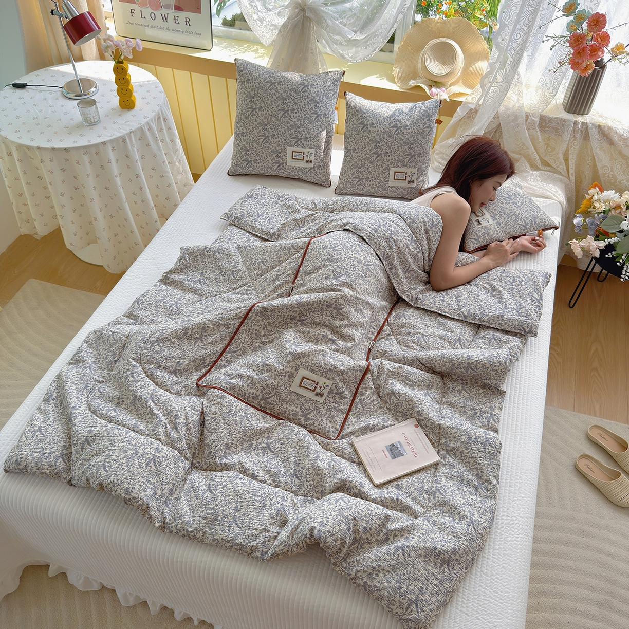 91家纺网 家纺一手货源 找家纺 宝马家纺（原梦童画） 2026新款色织云舒棉印花轻奢款抱枕被 镜花缘