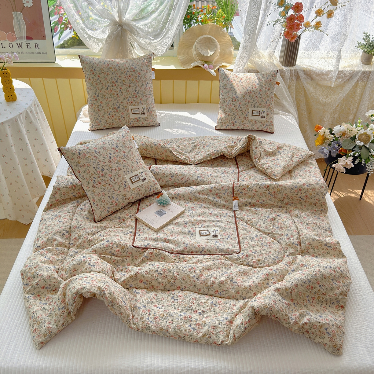 91家纺网 家纺一手货源 找家纺 （总）宝马家纺（原梦童画） 2026新款色织云舒棉印花轻奢款抱枕被