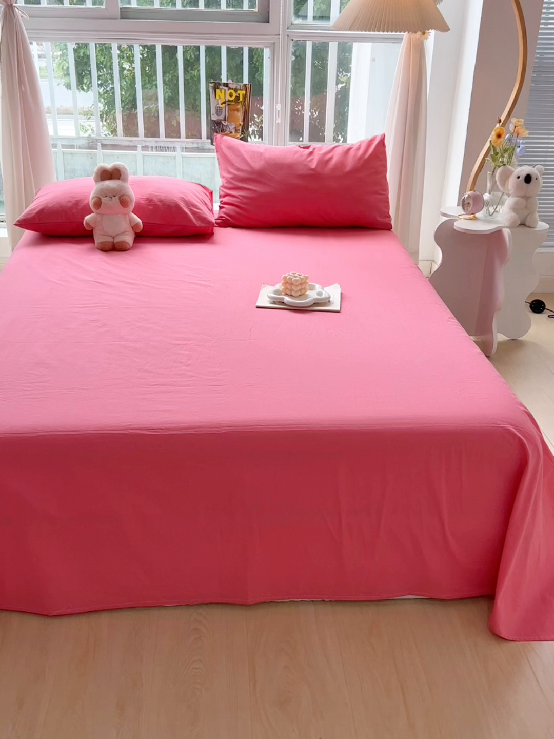 91家纺网 家纺一手货源 找家纺 爱彼家纺 2026新款夏季新款纯色磨毛亲肤柔软单床单床单三件套 纯色-梅红