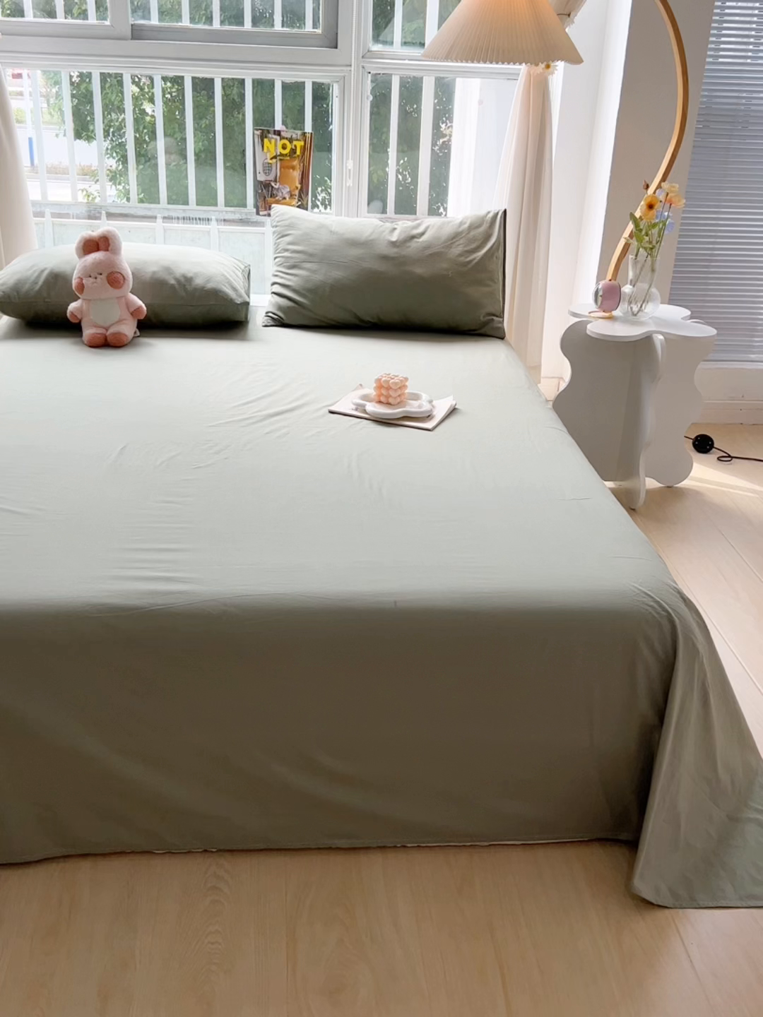 91家纺网 家纺一手货源 找家纺 爱彼家纺 2026新款夏季新款纯色磨毛亲肤柔软单床单床单三件套 纯色-抹茶