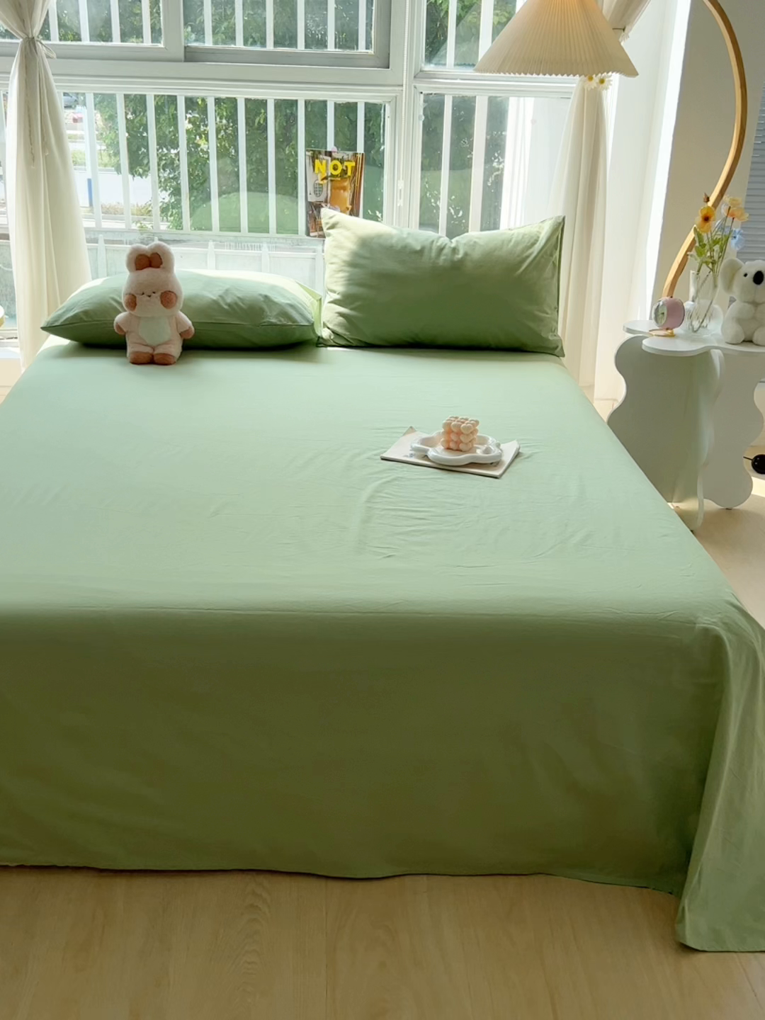91家纺网 家纺一手货源 找家纺 爱彼家纺 2026新款夏季新款纯色磨毛亲肤柔软单床单床单三件套 纯色-浅绿