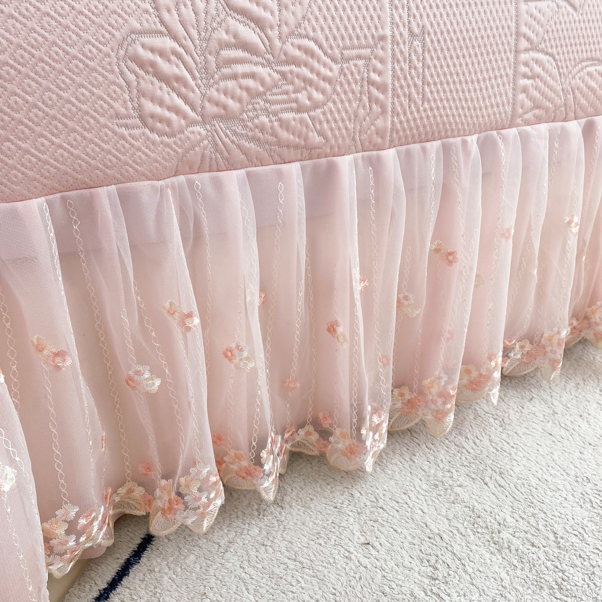 91家纺网 家纺一手货源 找家纺 能好家纺 2026春夏新款高分子PE冰豆豆床盖款凉席席子 半夏粉