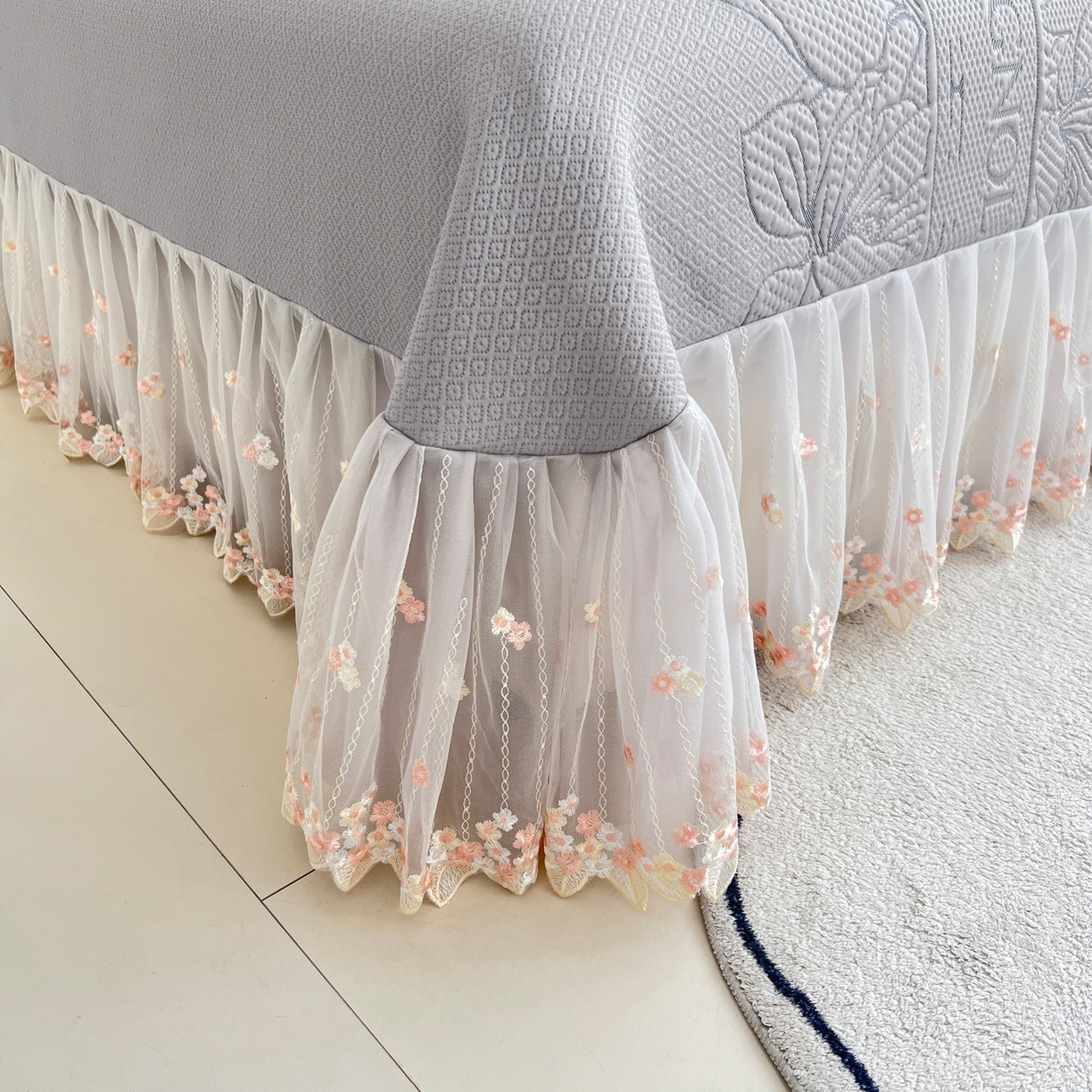 91家纺网 家纺一手货源 找家纺 能好家纺 2026春夏新款高分子PE冰豆豆床盖款凉席席子 半夏灰