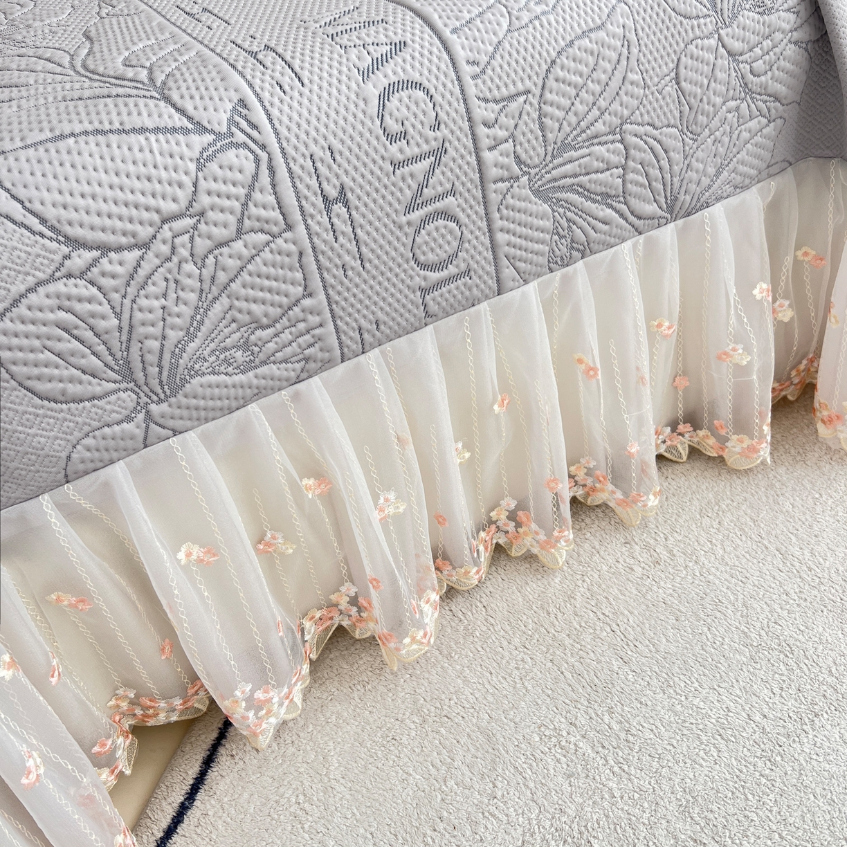 91家纺网 家纺一手货源 找家纺 能好家纺 2026春夏新款高分子PE冰豆豆床盖款凉席席子 半夏灰