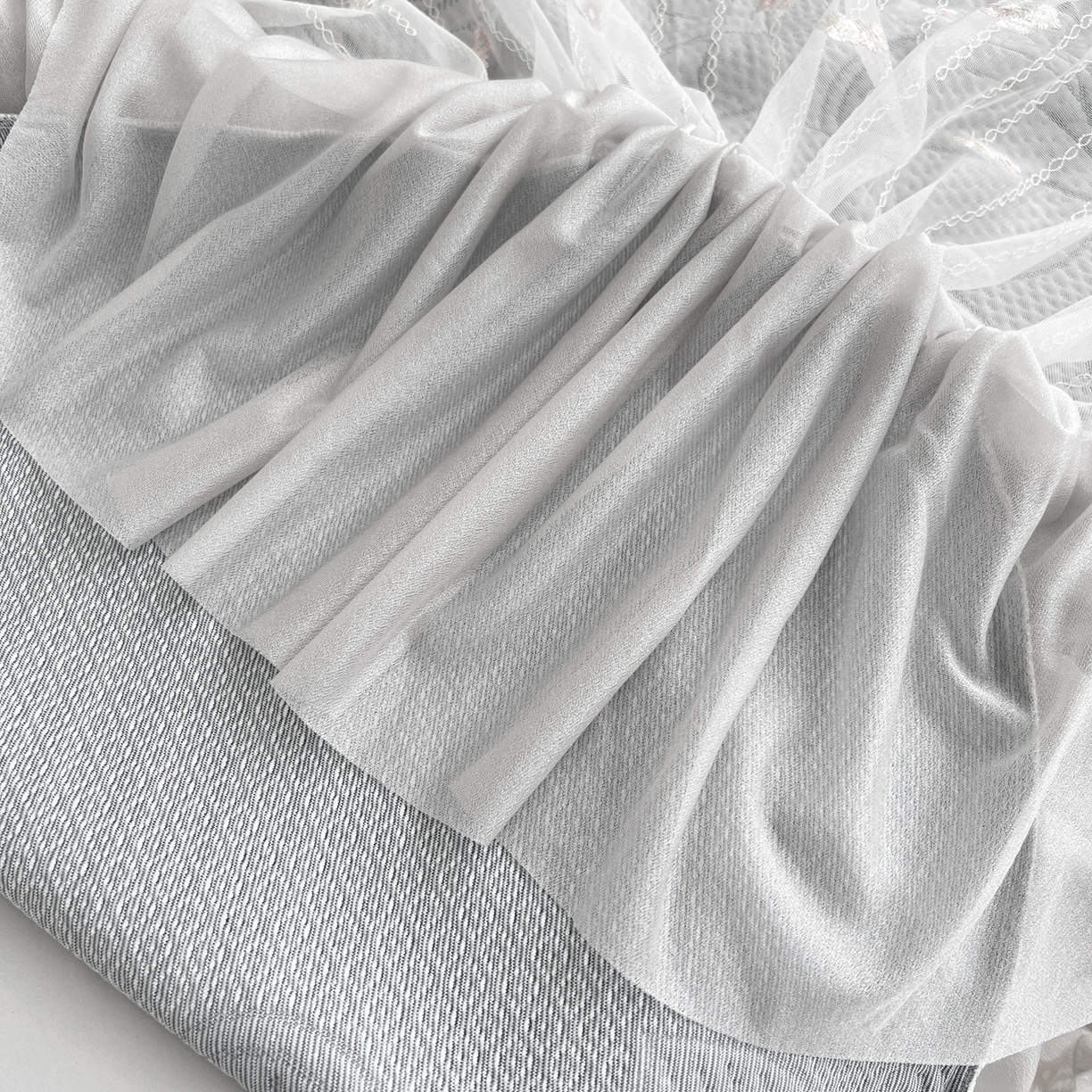 91家纺网 家纺一手货源 找家纺 能好家纺 2026春夏新款高分子PE冰豆豆床盖款凉席席子 半夏灰