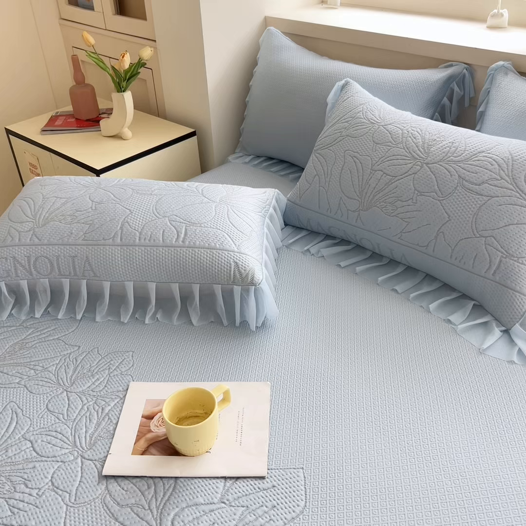 91家纺网 家纺一手货源 找家纺 能好家纺 2026春夏新款高分子PE冰豆豆床盖款凉席席子 半夏蓝