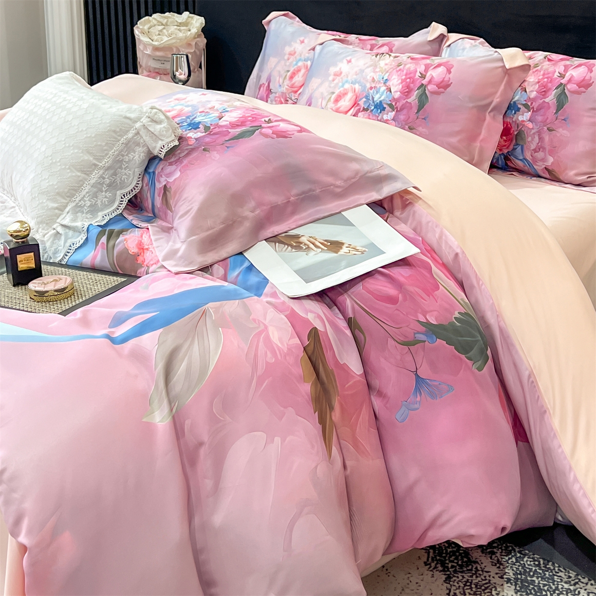 91家纺网 家纺一手货源 找家纺 优贝家纺 2026新款水洗天丝冰丝数码印花四件套 缎带花信