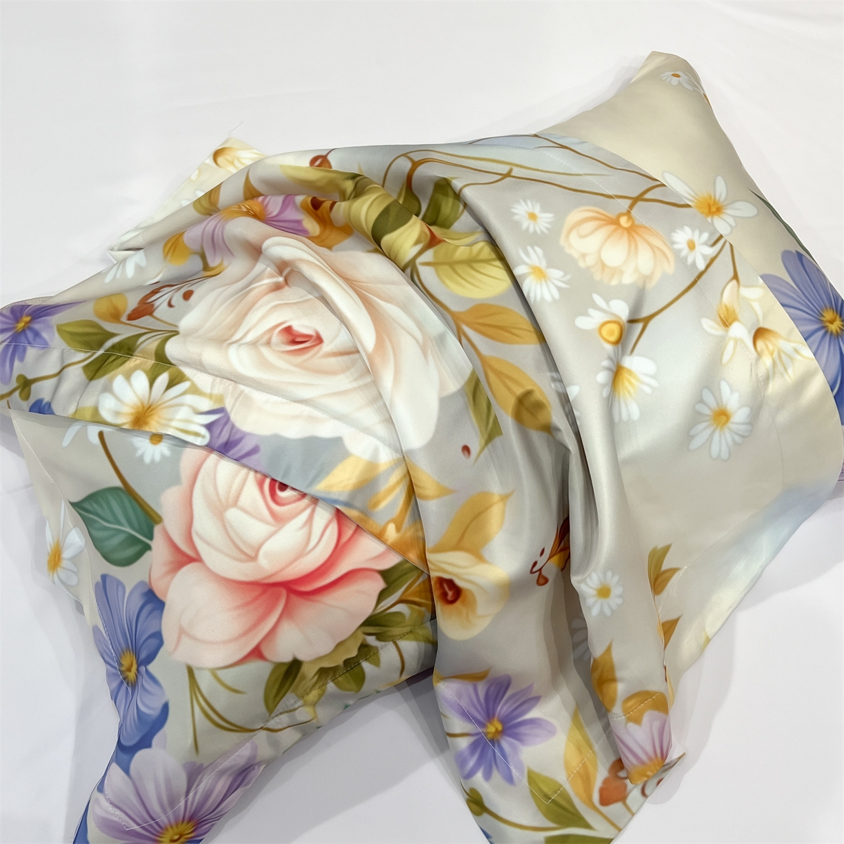 91家纺网 家纺一手货源 找家纺 优贝家纺 2026新款水洗天丝冰丝数码印花四件套 米杏花叙