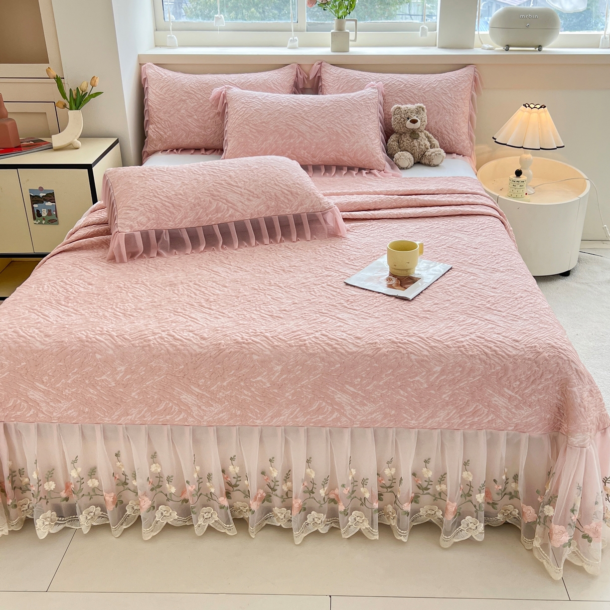 91家纺网 家纺一手货源 找家纺 能好家纺 2026春夏新款高分子PE冰豆豆床盖款凉席席子 轻奢粉