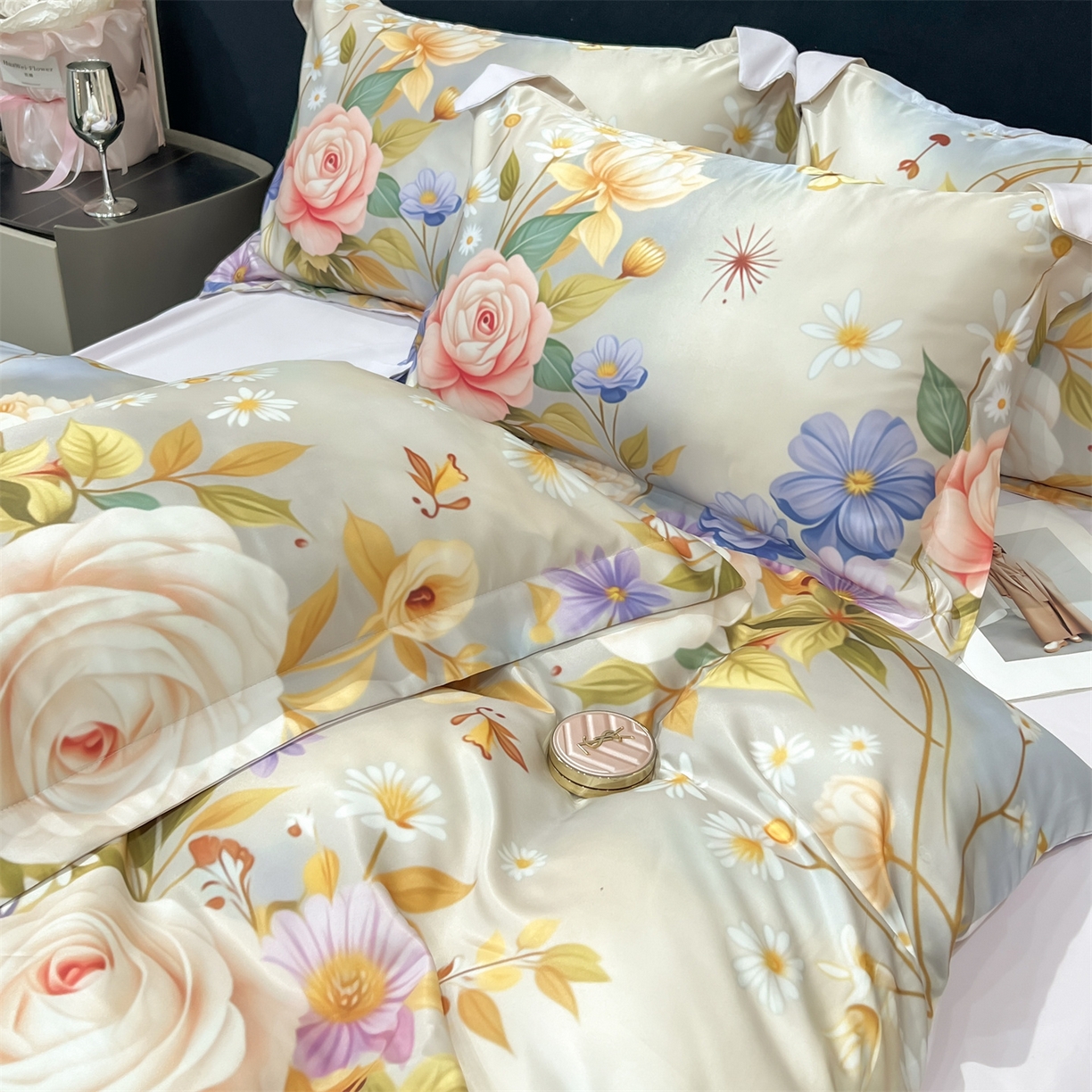 91家纺网 家纺一手货源 找家纺 优贝家纺 2026新款水洗天丝冰丝数码印花四件套 米杏花叙