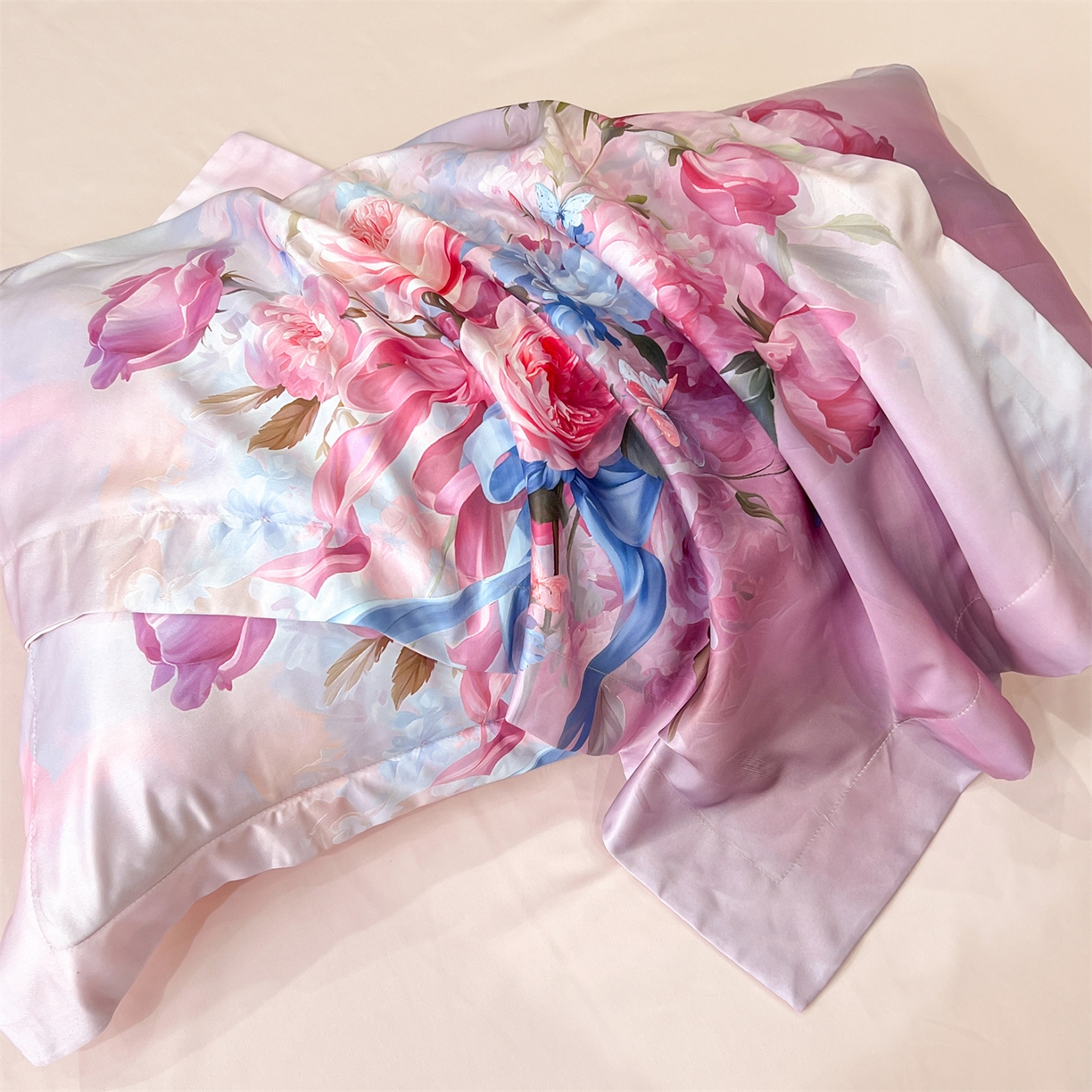 91家纺网 家纺一手货源 找家纺 优贝家纺 2026新款水洗天丝冰丝数码印花四件套 缎带花信