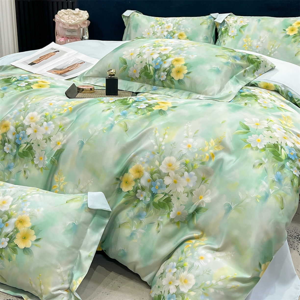 91家纺网 家纺一手货源 找家纺 优贝家纺 2026新款水洗天丝冰丝数码印花四件套 青釉花韵