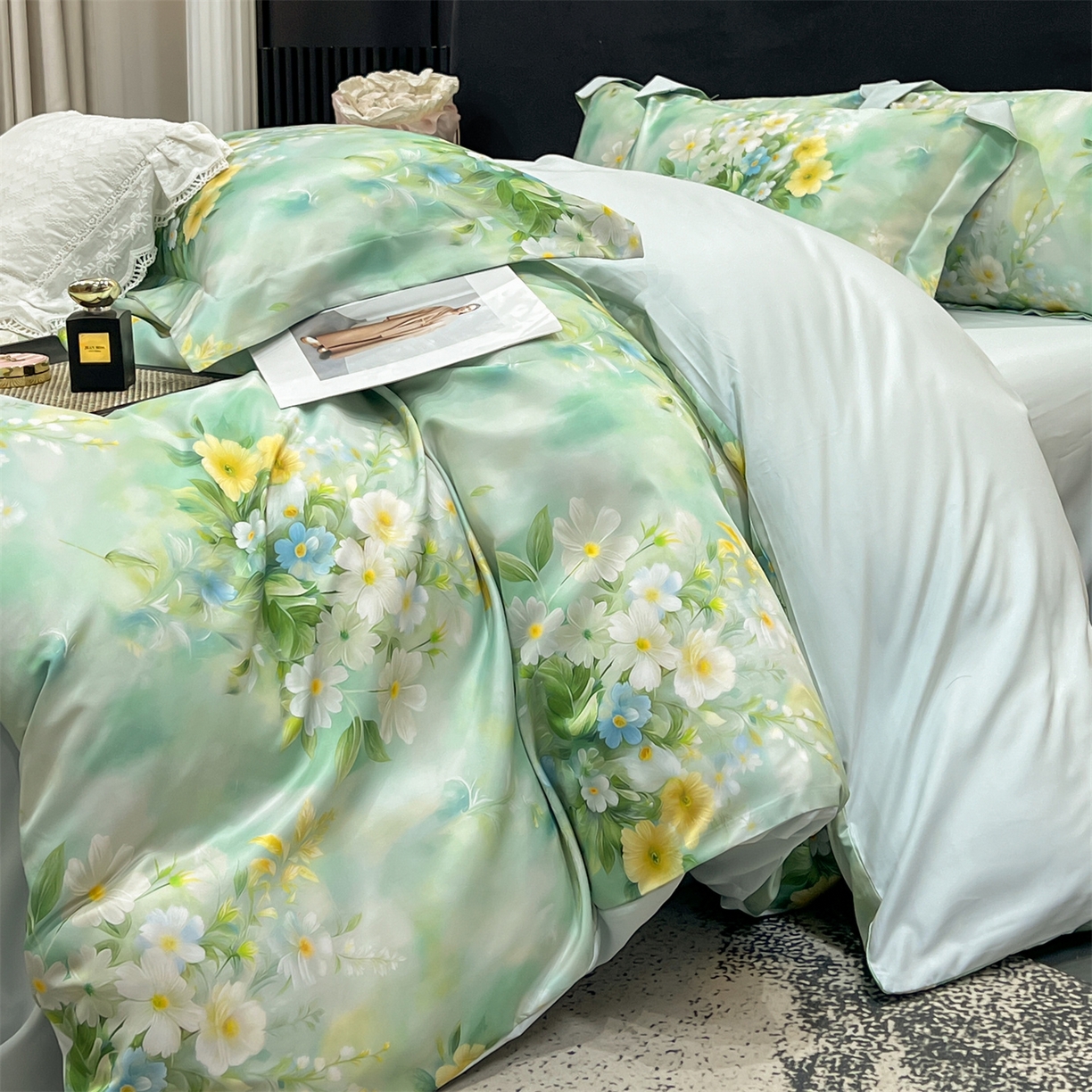 91家纺网 家纺一手货源 找家纺 优贝家纺 2026新款水洗天丝冰丝数码印花四件套 青釉花韵