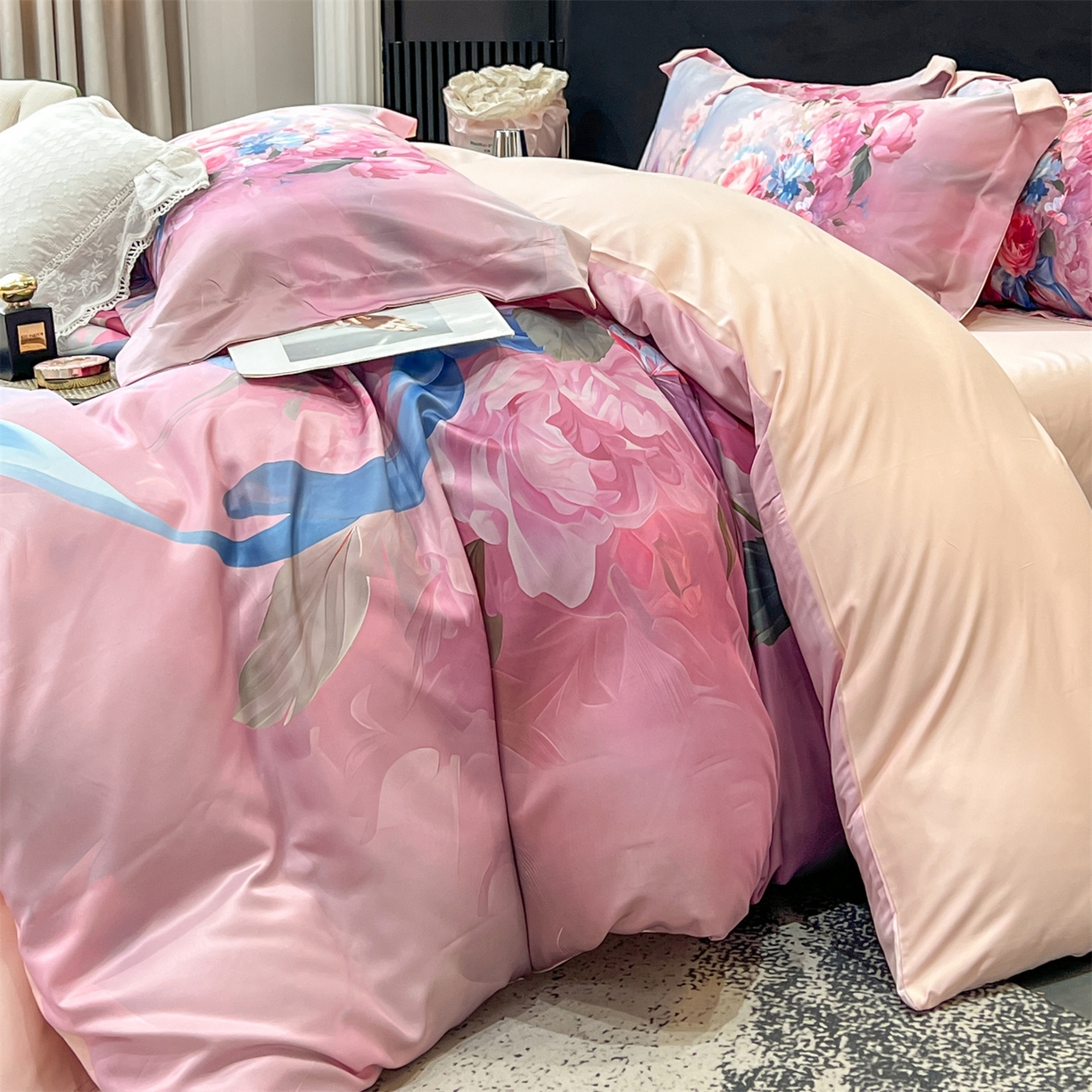 91家纺网 家纺一手货源 找家纺 优贝家纺 2026新款水洗天丝冰丝数码印花四件套 缎带花信