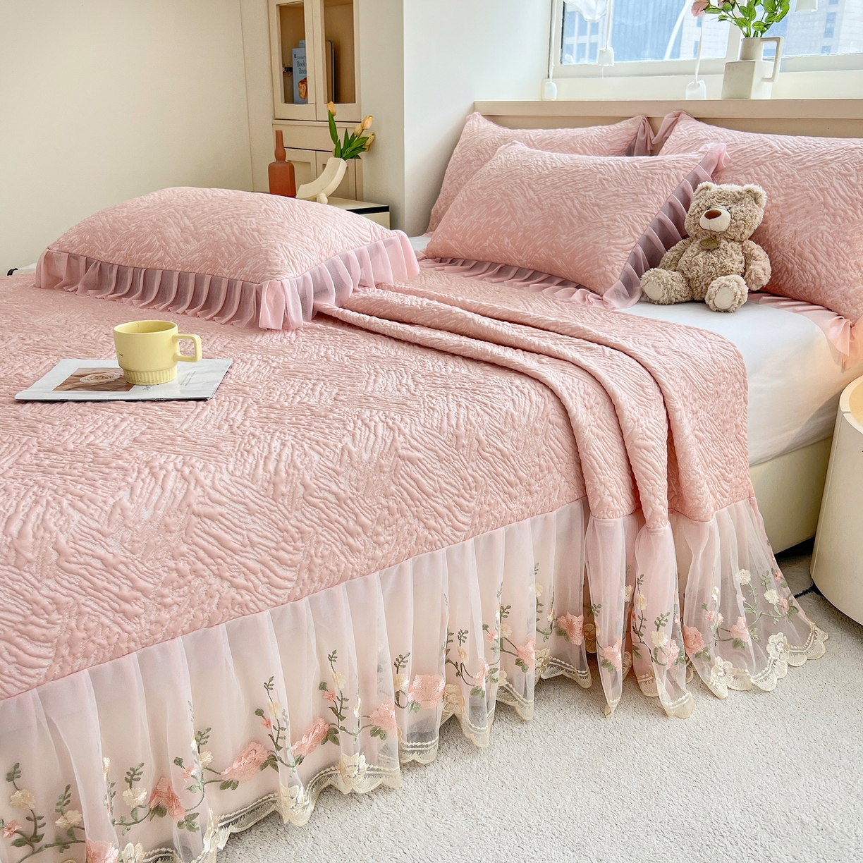 91家纺网 家纺一手货源 找家纺 能好家纺 2026春夏新款高分子PE冰豆豆床盖款凉席席子 轻奢粉