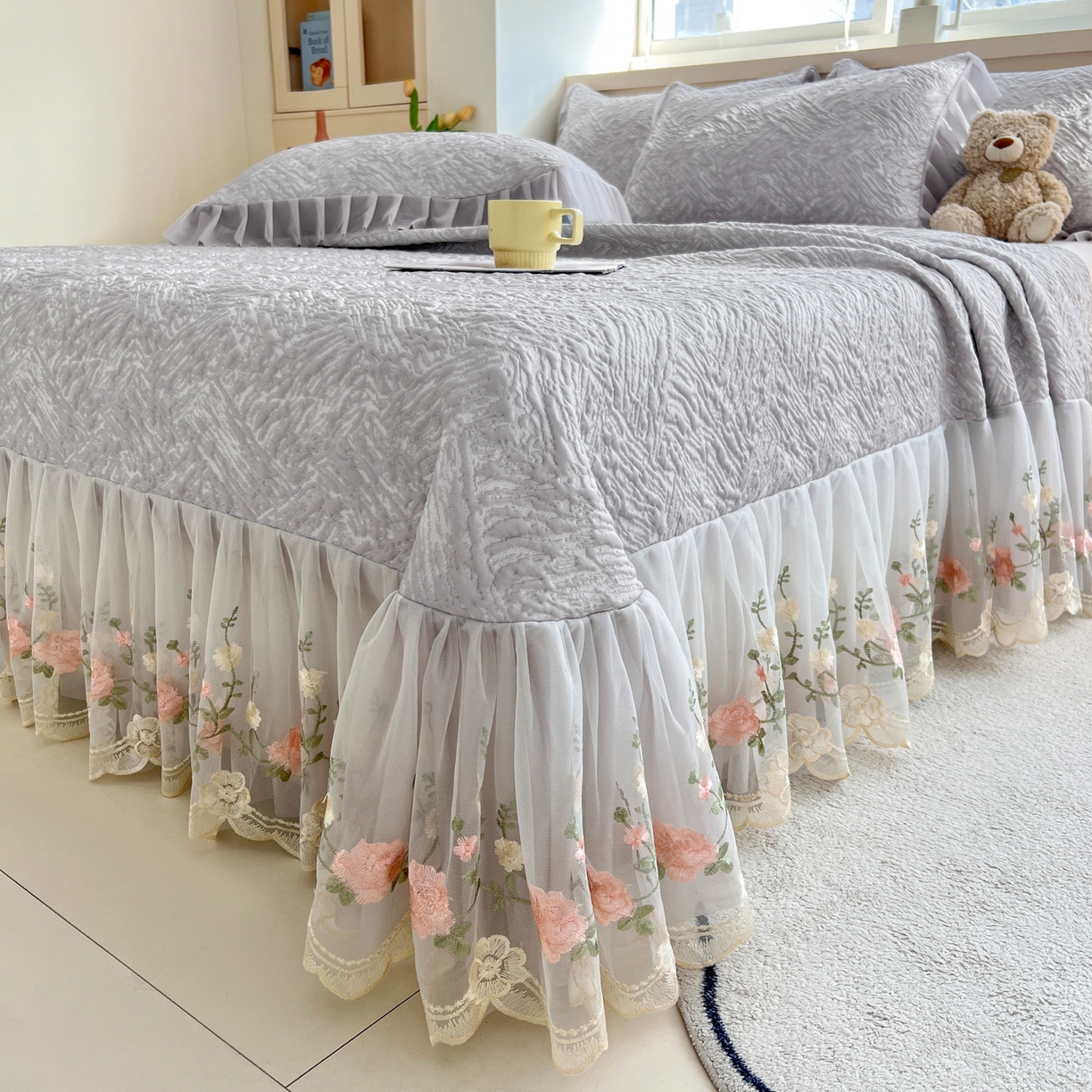 91家纺网 家纺一手货源 找家纺 能好家纺 2026春夏新款高分子PE冰豆豆床盖款凉席席子 轻奢灰