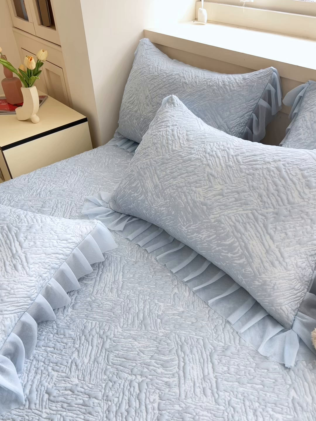 91家纺网 家纺一手货源 找家纺 能好家纺 2026春夏新款高分子PE冰豆豆床盖款凉席席子 轻奢蓝