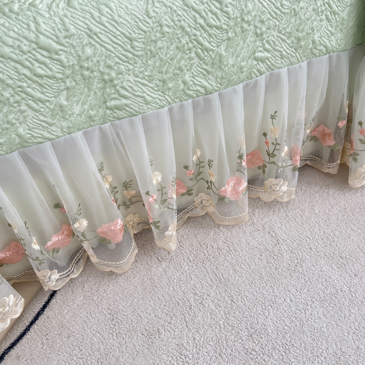 91家纺网 家纺一手货源 找家纺 能好家纺 2026春夏新款高分子PE冰豆豆床盖款凉席席子 轻奢绿