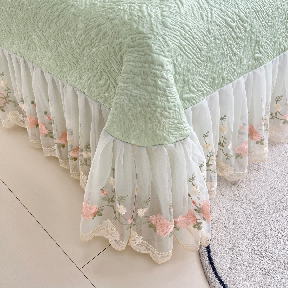 91家纺网 家纺一手货源 找家纺 能好家纺 2026春夏新款高分子PE冰豆豆床盖款凉席席子 轻奢绿