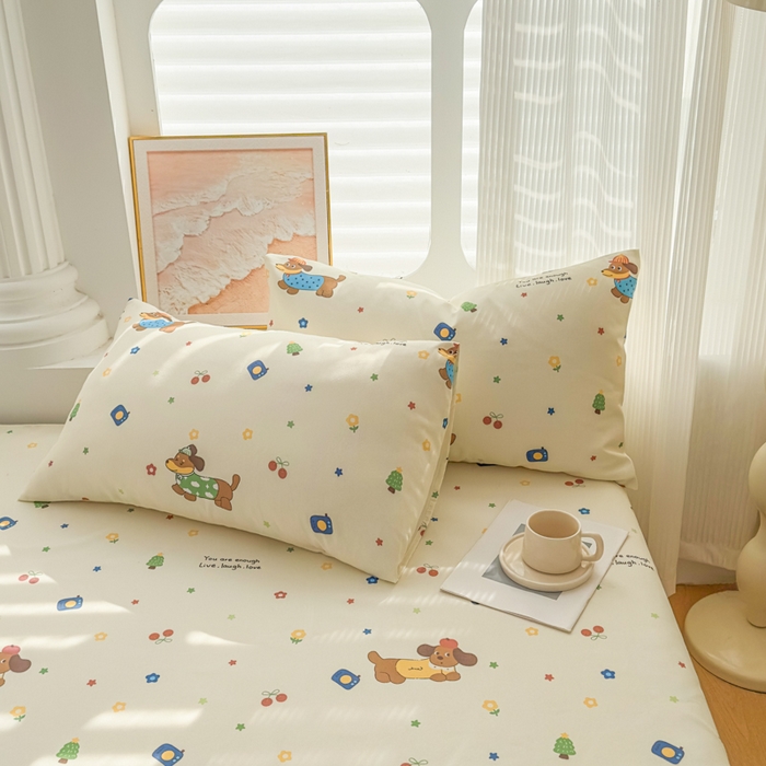 91家纺网 家纺一手货源 找家纺 爱彼家纺 2026夏季新款亲肤原棉老粗布透气印花床单单件热门热门床单款新升级-细沙老粗布 甜樱萌犬