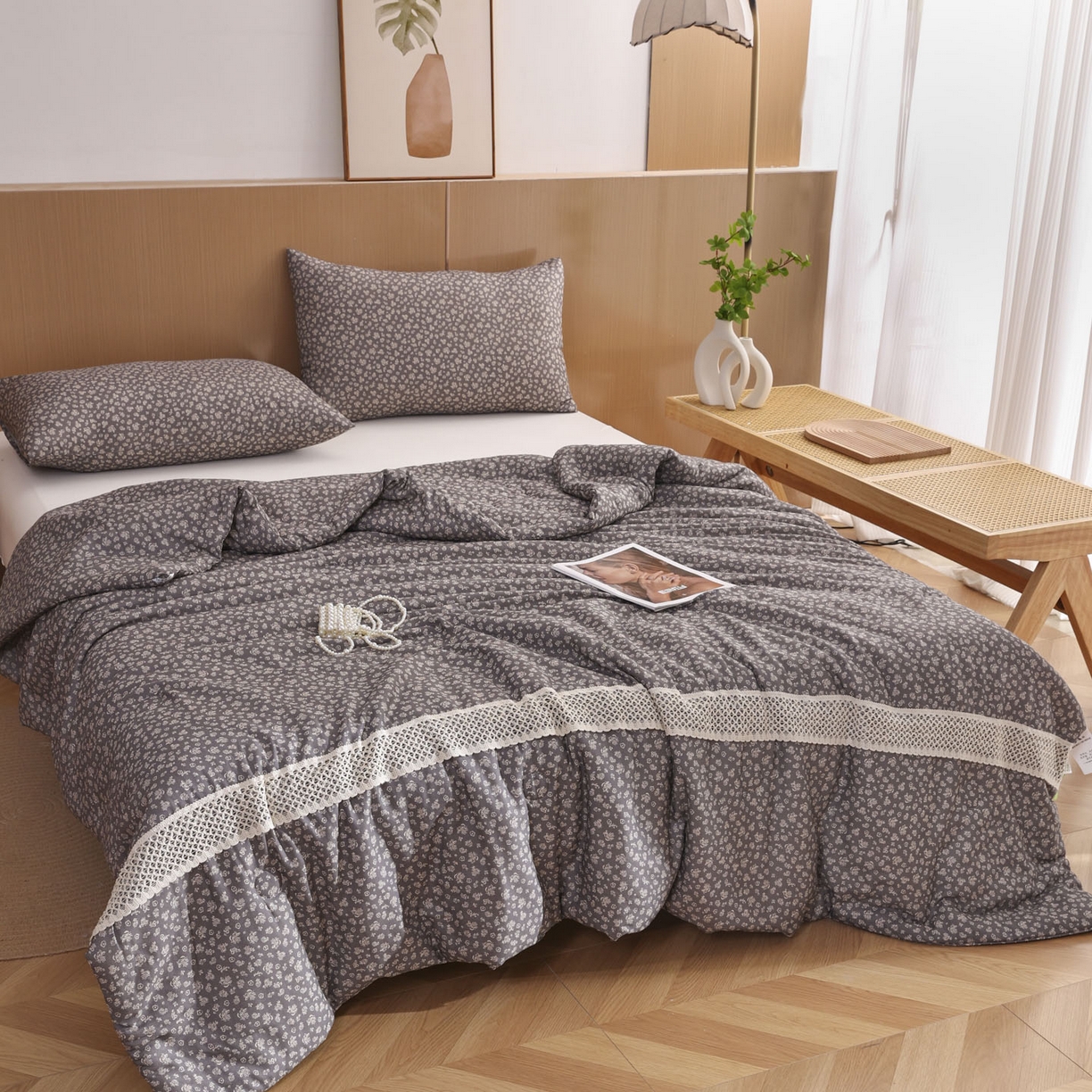 91家纺网 家纺一手货源 找家纺 尊妙被业 2026新款全棉双层纱蚕蛹蛋白抗菌夏被被子被芯 花影