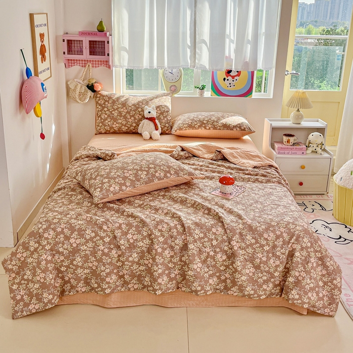 91家纺网 家纺一手货源 找家纺 利禾家纺 2026春夏新款泡芙纱简约夏被四件套夏凉被空调被 桔园-简约