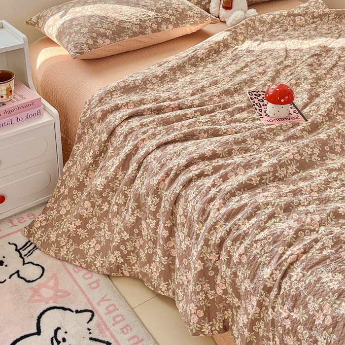 91家纺网 家纺一手货源 找家纺 利禾家纺 2026春夏新款泡芙纱简约夏被四件套夏凉被空调被 桔园-简约