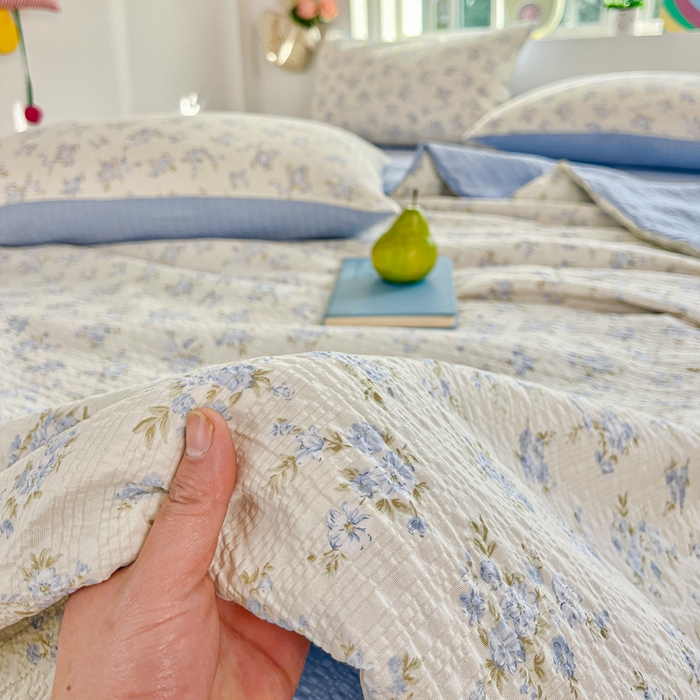 91家纺网 家纺一手货源 找家纺 利禾家纺 2026春夏新款泡芙纱简约夏被四件套夏凉被空调被 兰花草-简约