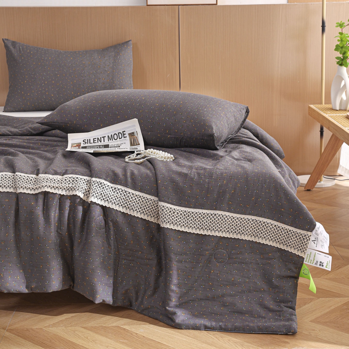 91家纺网 家纺一手货源 找家纺 尊妙被业 2026新款全棉双层纱蚕蛹蛋白抗菌夏被被子被芯 素棠影-灰