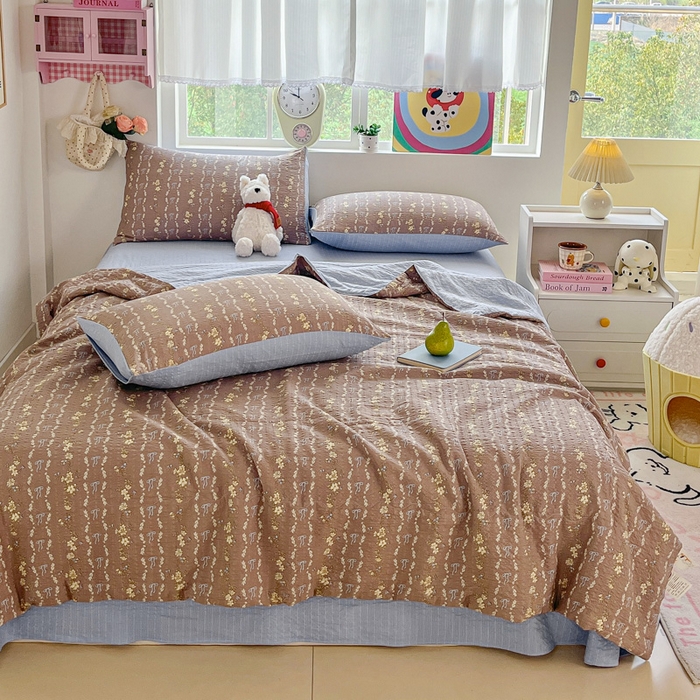 91家纺网 家纺一手货源 找家纺 利禾家纺 2026春夏新款泡芙纱简约夏被四件套夏凉被空调被 情人节咖-简约