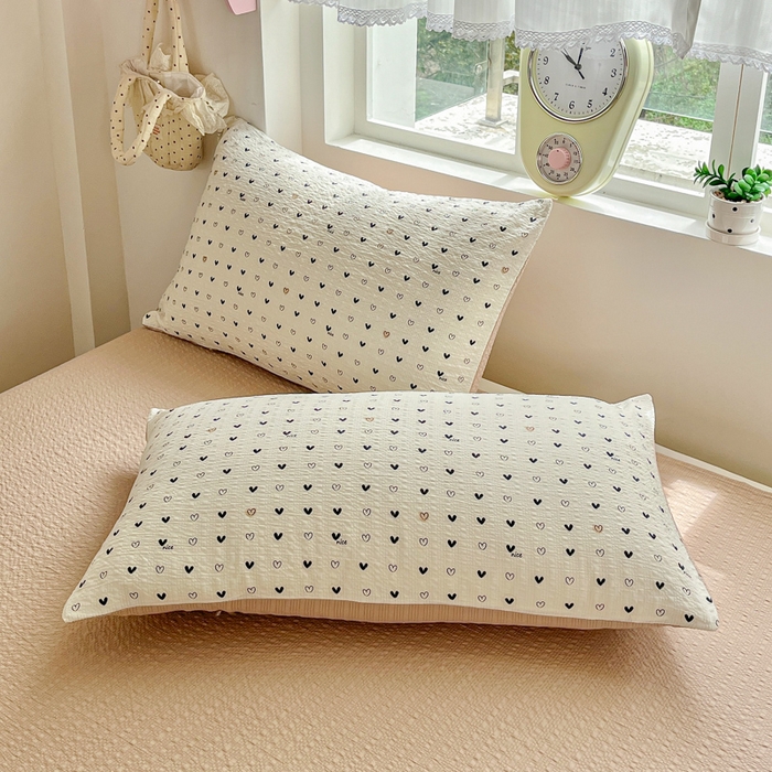 91家纺网 家纺一手货源 找家纺 利禾家纺 2026春夏新款泡芙纱简约夏被四件套夏凉被空调被 心心相印-简约