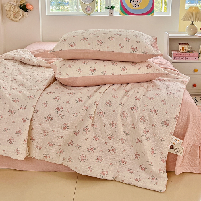 91家纺网 家纺一手货源 找家纺 利禾家纺 2026春夏新款泡芙纱简约夏被四件套夏凉被空调被 月光-简约