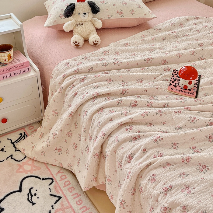 91家纺网 家纺一手货源 找家纺 利禾家纺 2026春夏新款泡芙纱简约夏被四件套夏凉被空调被 月光-简约