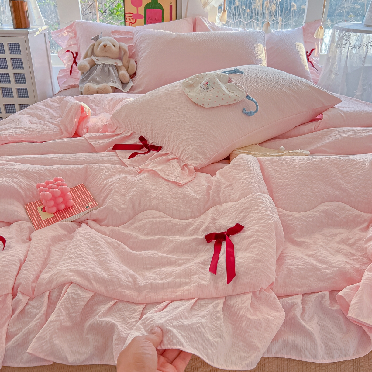 爱彼家纺 2026新款纯色花边蝴蝶结夏被空调被夏凉被 蝴蝶结夏被-草莓泡泡