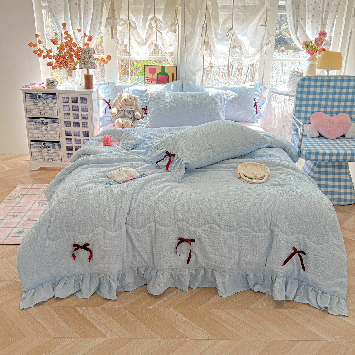 91家纺网 家纺一手货源 找家纺 爱彼家纺 2026新款纯色花边蝴蝶结夏被空调被夏凉被 蝴蝶结夏被-海盐奶芙