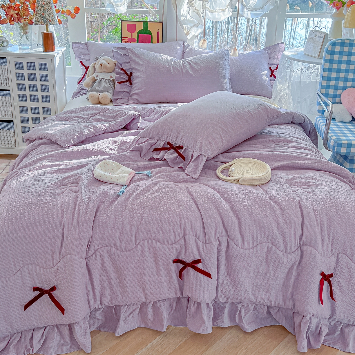 91家纺网 家纺一手货源 找家纺 爱彼家纺 2026新款纯色花边蝴蝶结夏被空调被夏凉被 蝴蝶结夏被-小兔芋泥