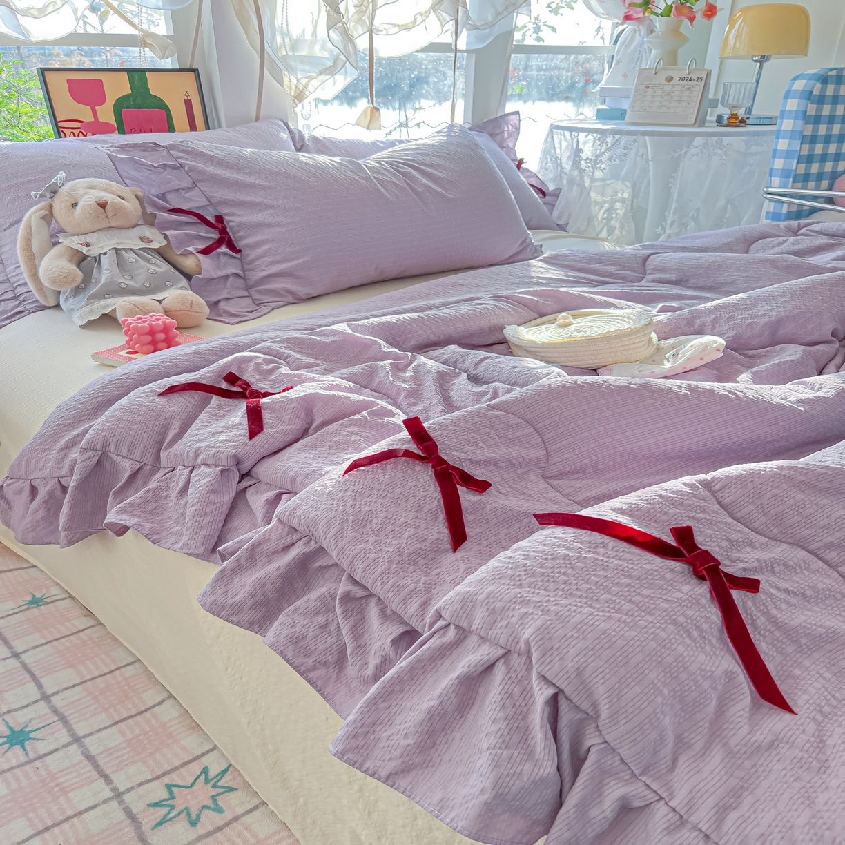 91家纺网 家纺一手货源 找家纺 爱彼家纺 2026新款纯色花边蝴蝶结夏被空调被夏凉被 蝴蝶结夏被-小兔芋泥