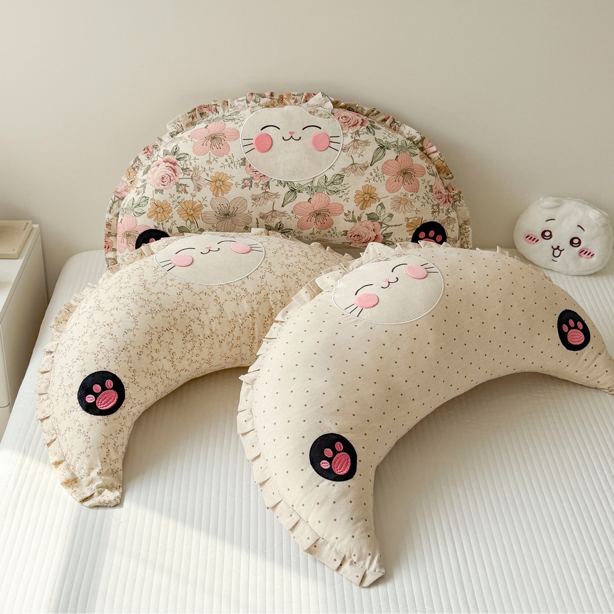 （总）蔻眠 多功能月亮猫棉麻大抱枕靠枕卡通枕芯异形枕头