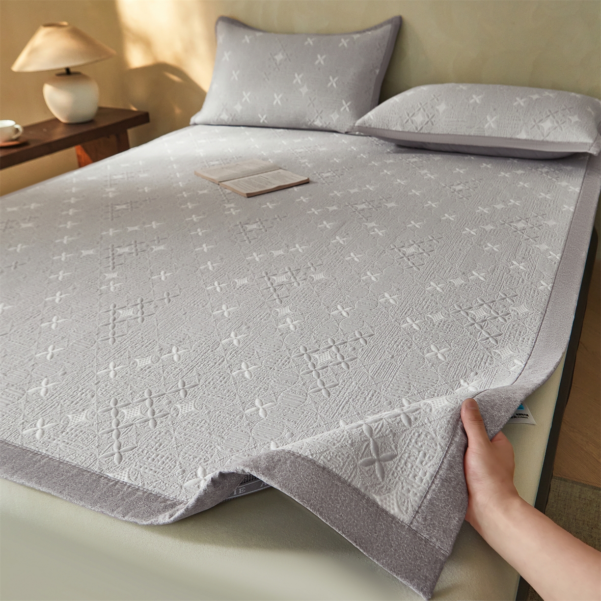 91家纺网 家纺一手货源 找家纺 （总）慕木家纺 2026新款冰豆豆满天星凉席床笠席子凉席