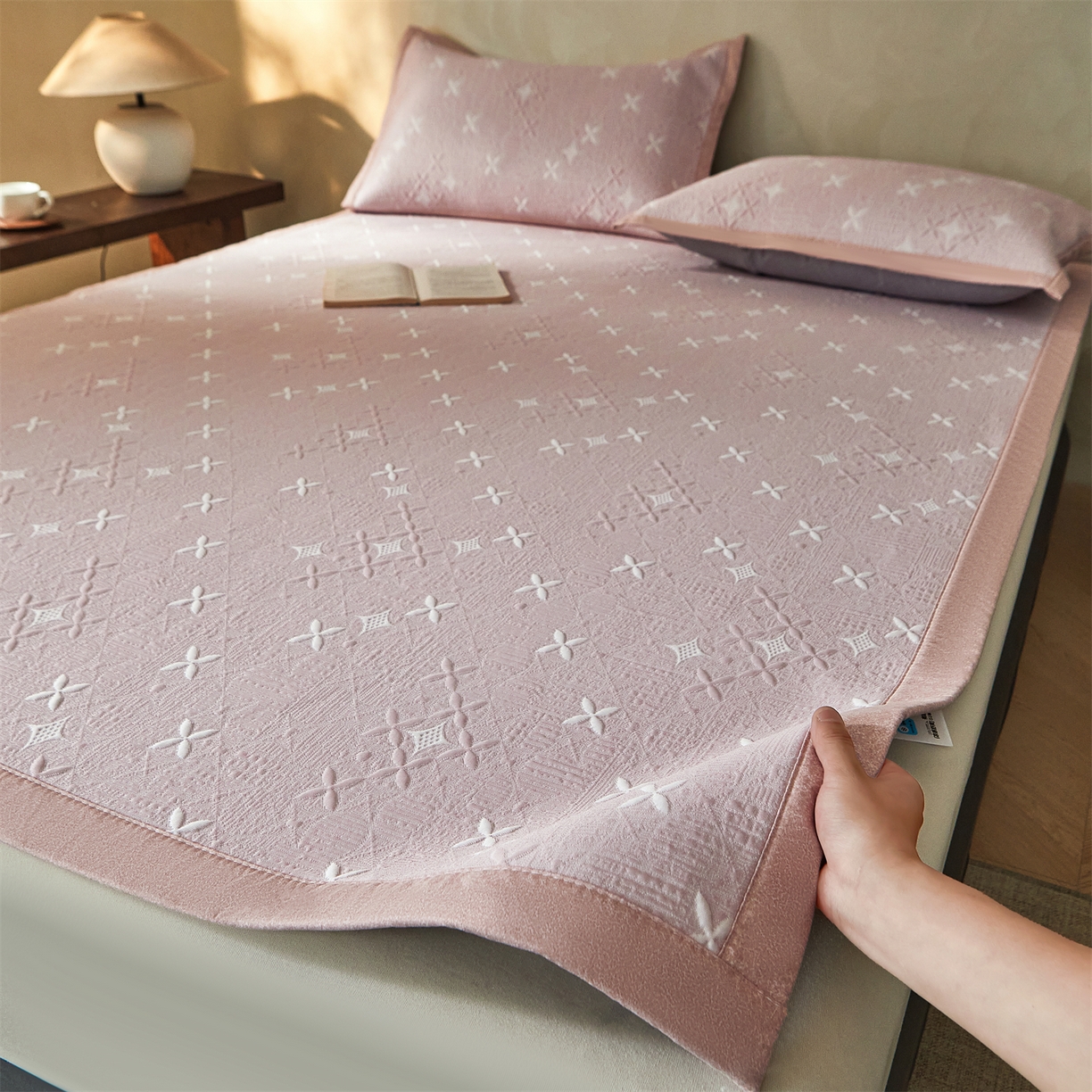 91家纺网 家纺一手货源 找家纺 （总）慕木家纺 2026新款冰豆豆满天星凉席床笠席子凉席