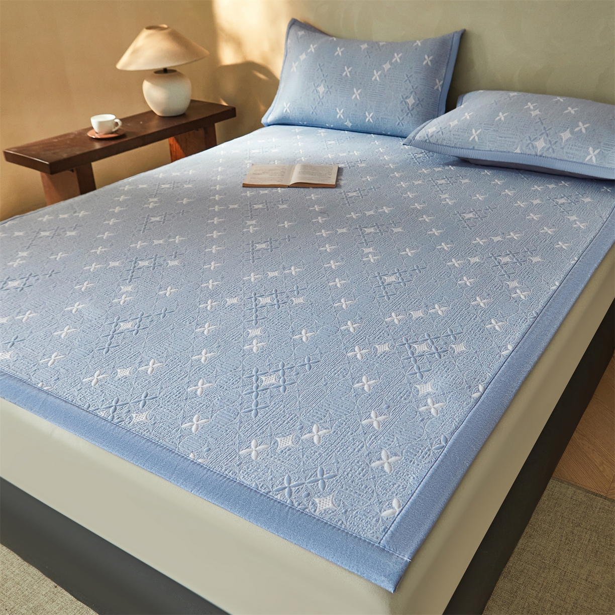 91家纺网 家纺一手货源 找家纺 慕木家纺 2026新款冰豆豆满天星凉席床笠席子凉席 床席款-满天星-蓝