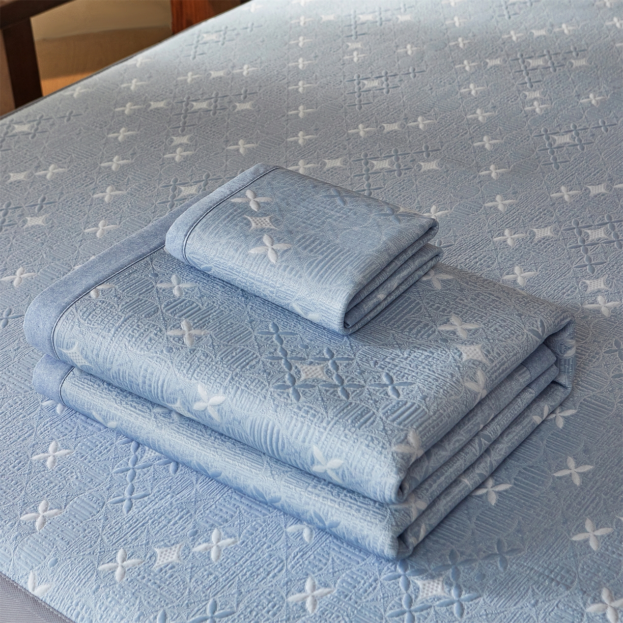 91家纺网 家纺一手货源 找家纺 慕木家纺 2026新款冰豆豆满天星凉席床笠席子凉席 床席款-满天星-蓝