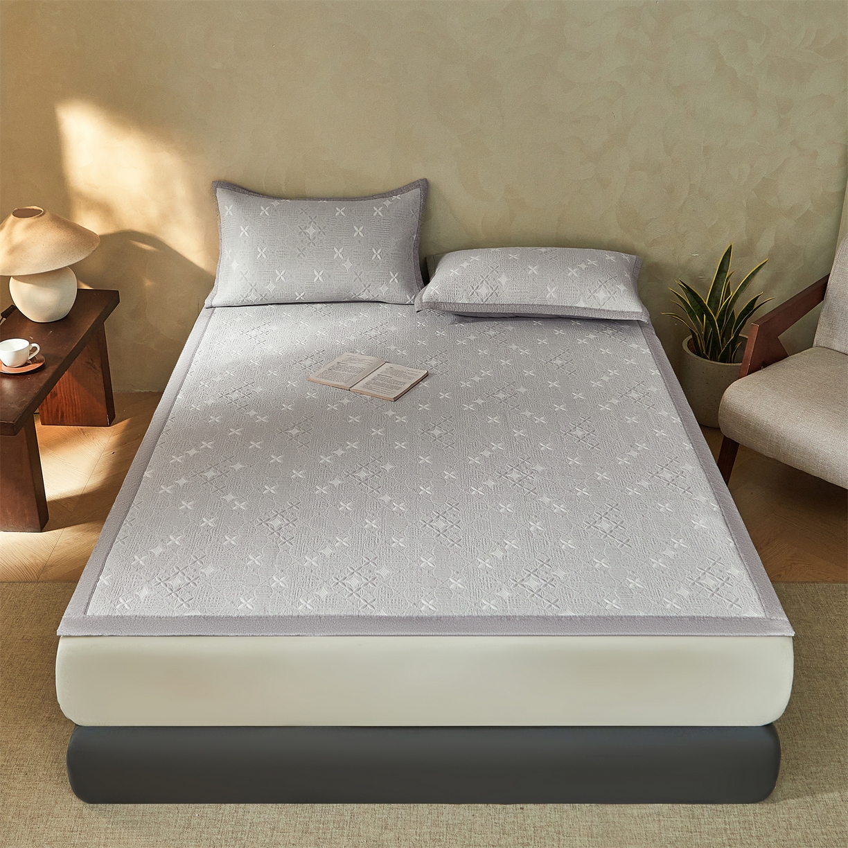 91家纺网 家纺一手货源 找家纺 慕木家纺 2026新款冰豆豆满天星凉席床笠席子凉席 床席款-满天星-灰