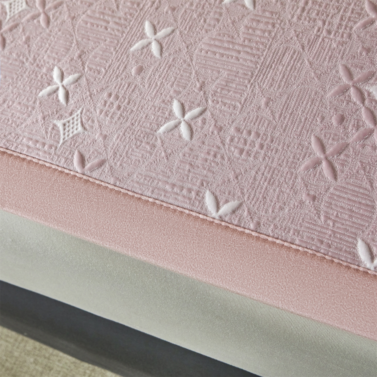 91家纺网 家纺一手货源 找家纺 慕木家纺 2026新款冰豆豆满天星凉席床笠席子凉席 床席款-满天星-粉