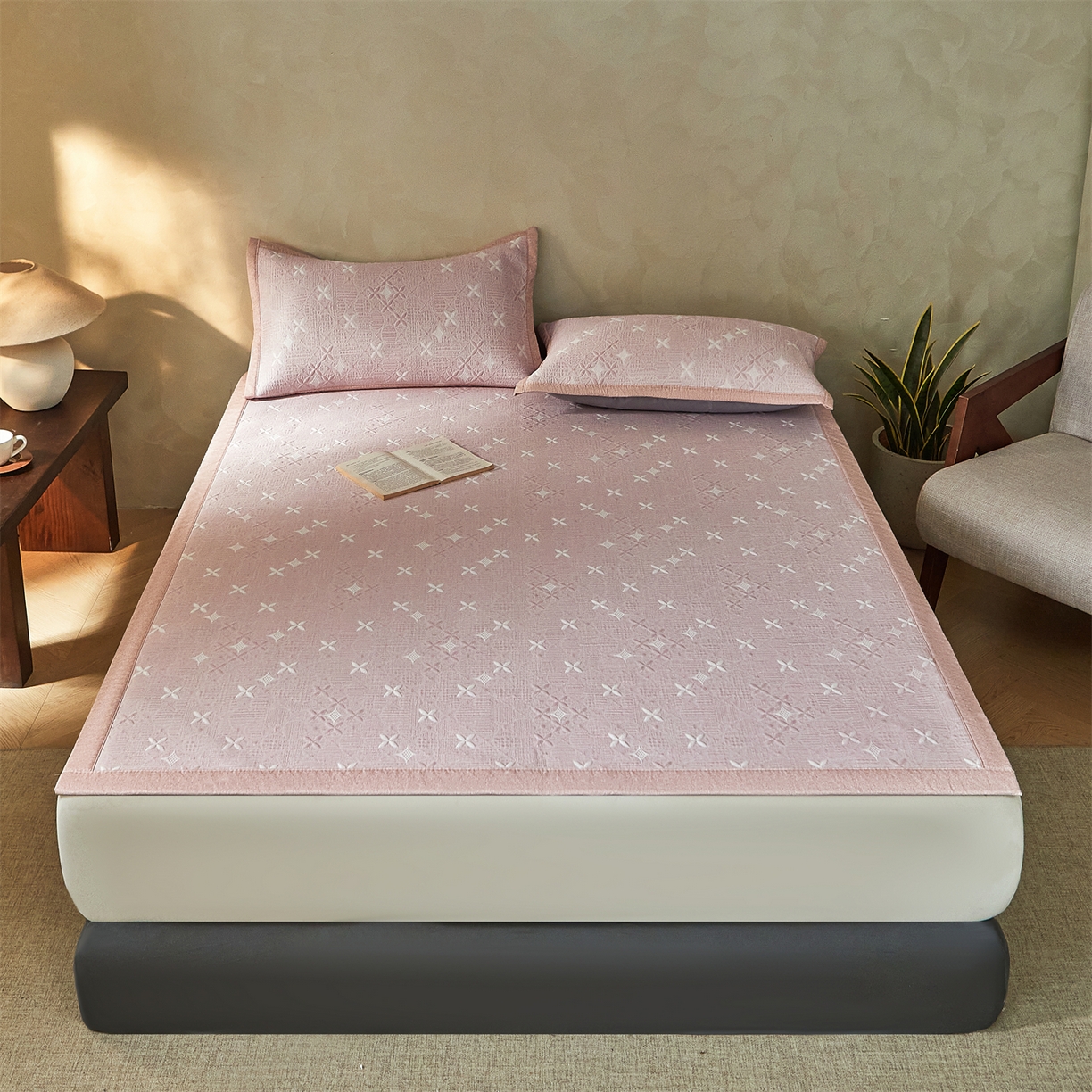 91家纺网 家纺一手货源 找家纺 慕木家纺 2026新款冰豆豆满天星凉席床笠席子凉席 床席款-满天星-粉