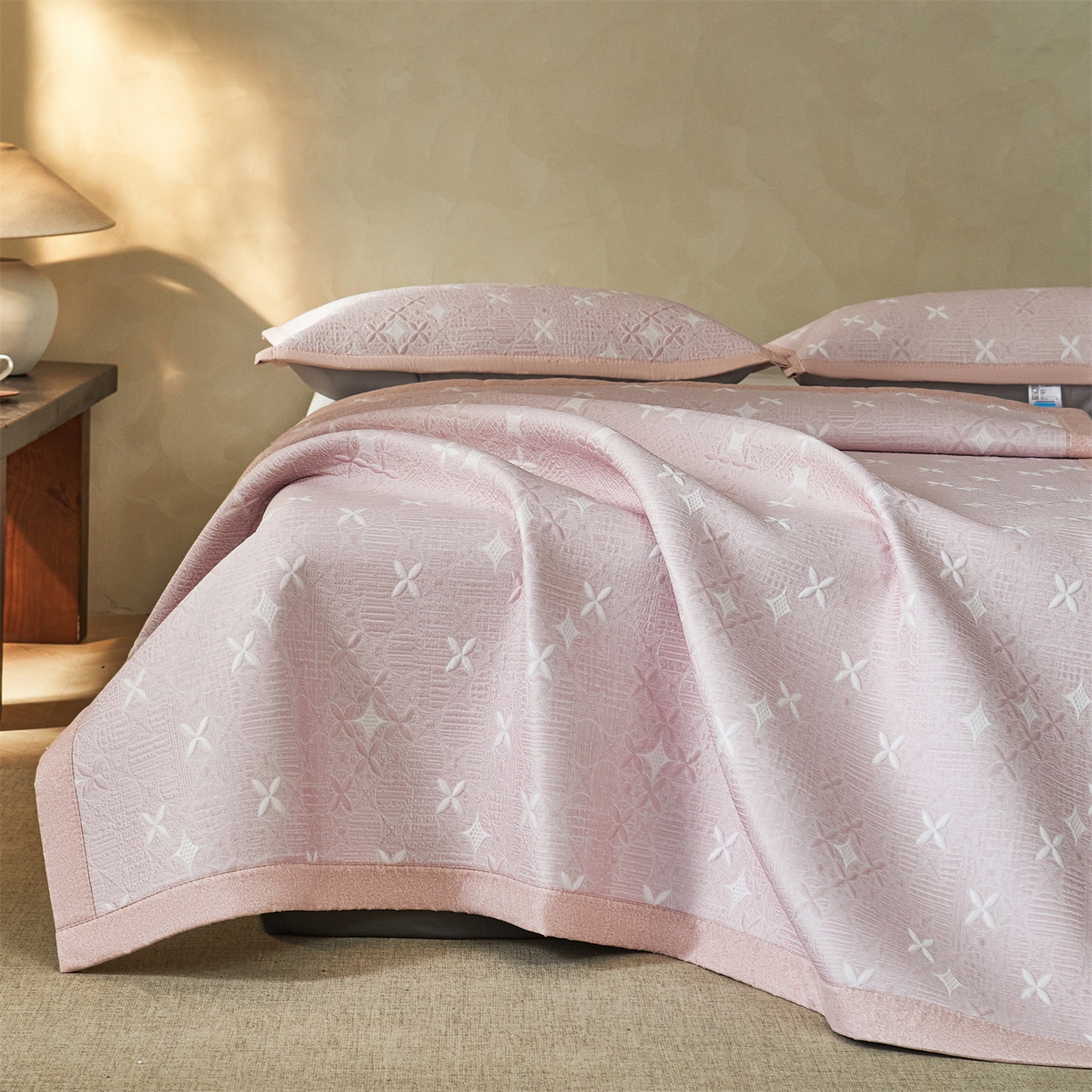 91家纺网 家纺一手货源 找家纺 慕木家纺 2026新款冰豆豆满天星凉席床笠席子凉席 床席款-满天星-粉